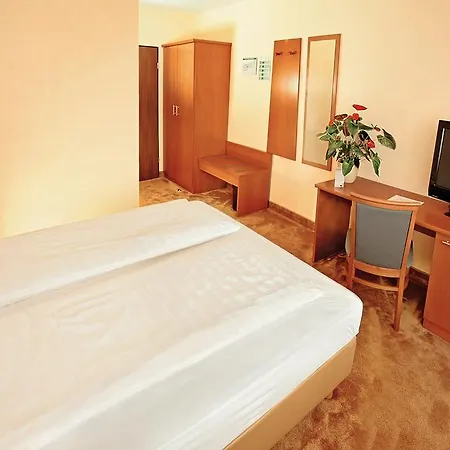 Landhotel Goldener Acker Hotel